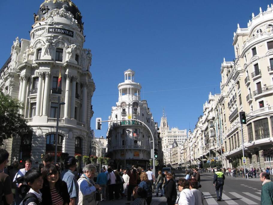شقة Flat For Groups 8 People In Gran Via-Cgrac4 مدريد المظهر الخارجي الصورة